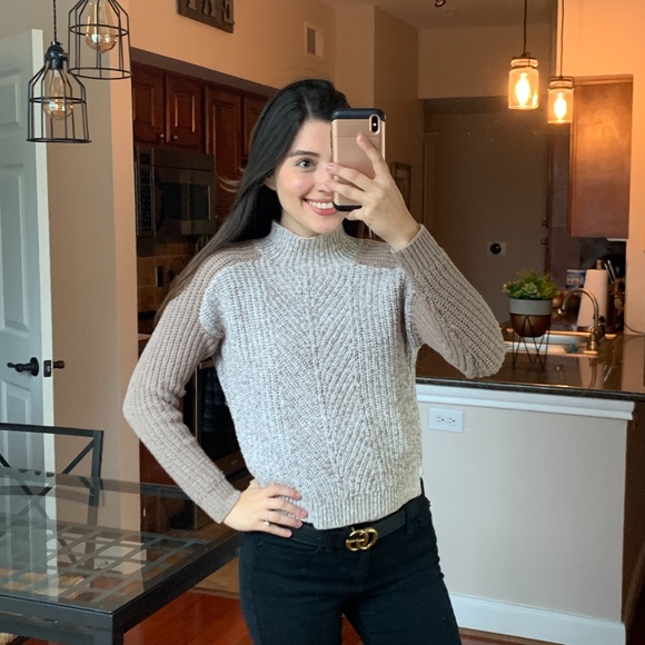 Banana Republic Sweaters - Banana Republic Brown sweater